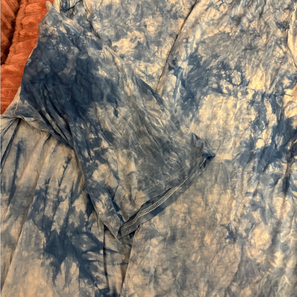 Blue Tie-Dye Robe - Picture 5 of 6